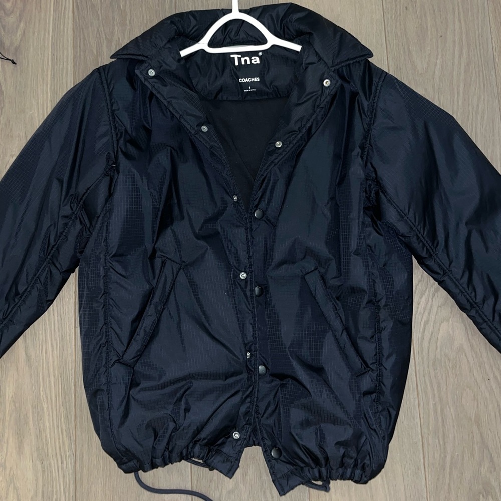 Aritzia TNA coaches jacket